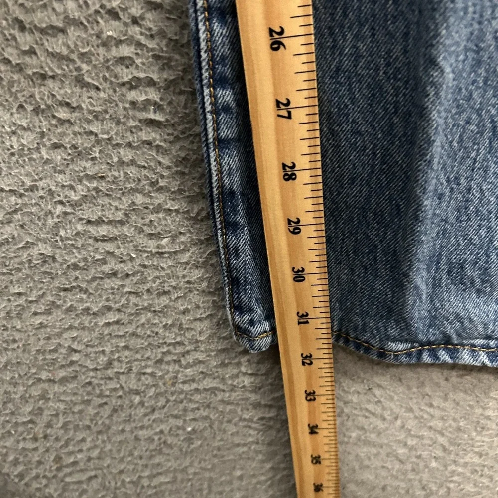 Levis Jeans Mens 31x32 Blue Denim 501 Straight Button Fly American Light Wash